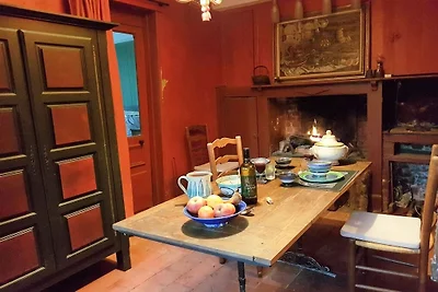 La Maison Rouge