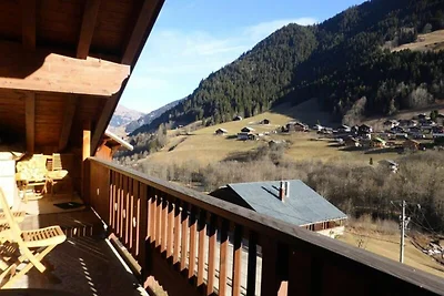 Apartment in Arèches mit Bergblick