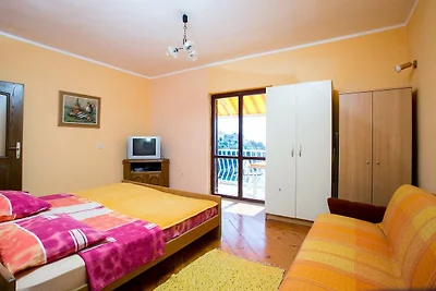 Apartments Neve - Two-Bedroom Apartment with ...