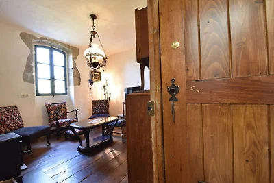 Gemütliches Ferienhaus in Montaron mit Garten