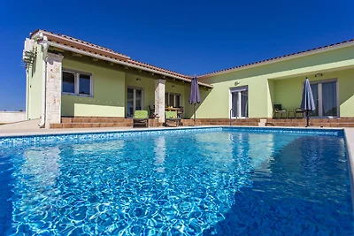 Pittoresca villa a Sanvincenti