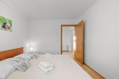 Holiday Home Marija - Three Bedroom Holiday H...
