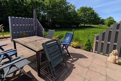 Ferienhaus in Dunum mit Schwimmbecken