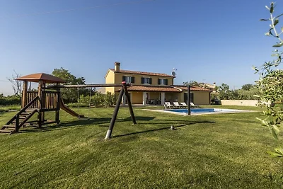 Villa in Porec mit Schwimmbecken