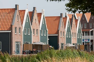 Gerestyled vakantiehuis aan het Markermeer