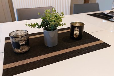 Schönes Ferienhaus mit Sauna und Whirlpool