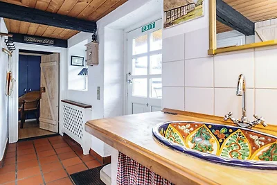 4 persone case ad Asaa