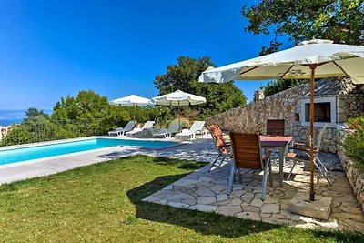 Wonderful Brsec Apartments with Sea View and ...