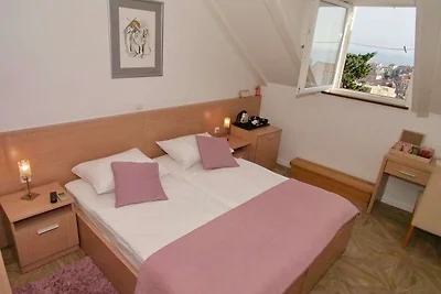 Apartment & Rooms Ivušić - Double Room wi...