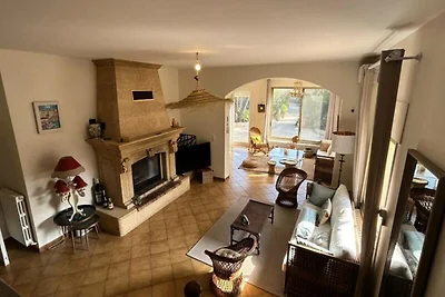 Villa in Frontignan mit Privatstrand