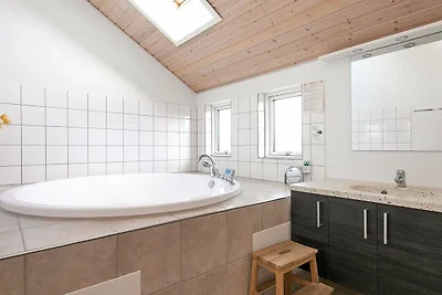 14 Personen Ferienhaus in Millinge
