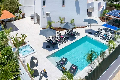 Villa Paradisius per 8 persone
