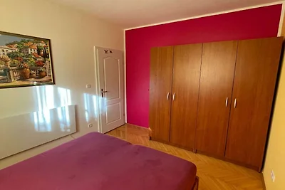 Classic and Modern Umag Apartment with Terrac...