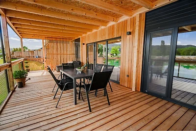 Three Bedroom Mobile Home 15/017