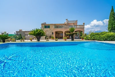 Landhaus in Sa Pobla mit Pool