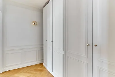 Sublime Apartment Montaigne/Arc de Triomphe
