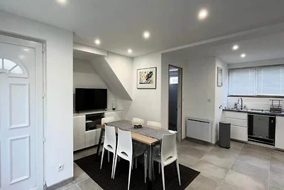 Kleines Haus in der Nהhe von La Canche