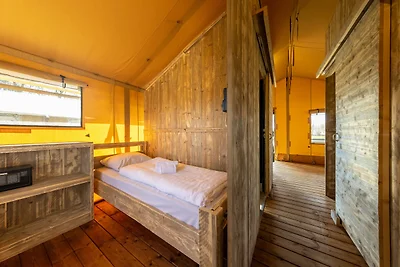 Tenda safari con bagno, in un parco vacanze v...