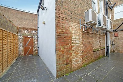 Pleasant Apartment in London near Tooting...