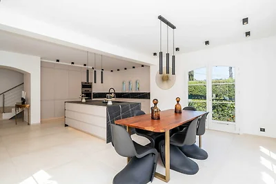 Weelderige villa - AC- 6BR- 12P- Cannes