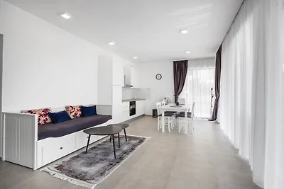 Moderne Wohnung, 300 m vom Strand entfernt