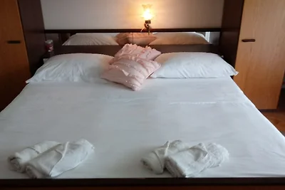 Double Room with Garden View and Balcony