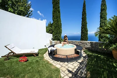 Apartment an der Amalfiküste mit Whirlpool