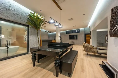 Villa a Kalkan con piscina