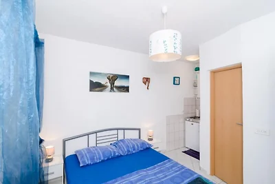 Apartments Ammos - Studio Apartment with Shar...