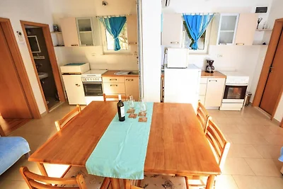 Netter Bungalow in Sumartin mit Garten, Insel...