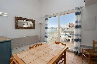 Vivace appartamento vicino alla spiaggia di...