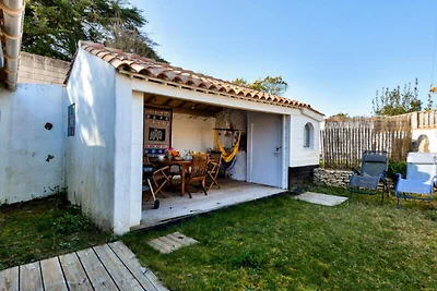 Haus in Barbâtre in der Nähe von Sandstränden