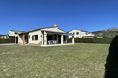 Ferienhaus in Estartit mit Garten