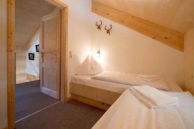 Schönes Chalet mit Whirlpool