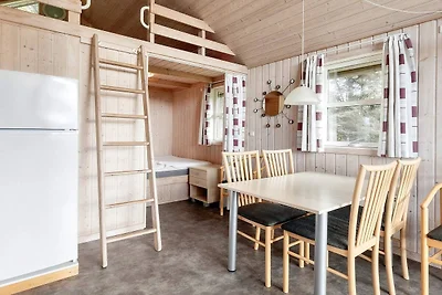 Große Hütte im Campingresort
