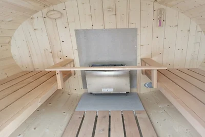 Wunderschöne Wohnung mit Fasssauna