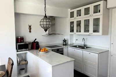 Apartment in Nerja mit Meerblick und Spa