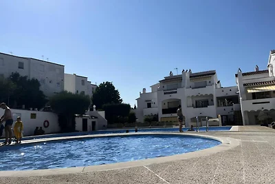 Appartamento a Roses con piscina e terrazza