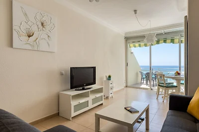 Strandhuis in Las Palmas met zeezicht