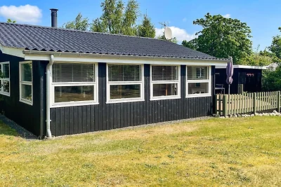 4 Personen Ferienhaus in Hals