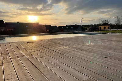Casa in pietra a Hamoir con piscina privata