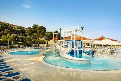 Apartment in Vrsar mit Privatstrand