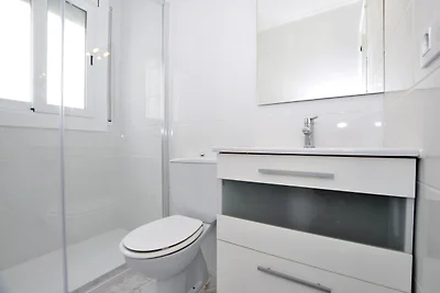 Schöne Wohnung in Roses mit Aussicht