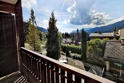 Ferienhaus in der Nähe der Skipisten von Mont...