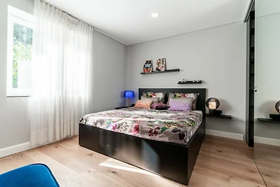 Apartments BoNlux - Deluxe two bedroom Apartm...