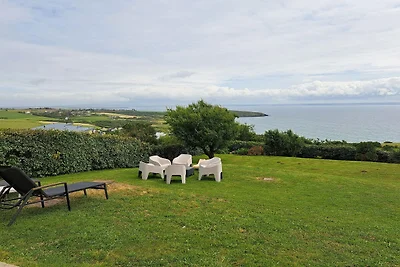 Ferienvilla mit 180°-Panoramablick aufs Meer ...
