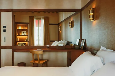 Vertrouwelijke kamer 1, op een steenworp afst...