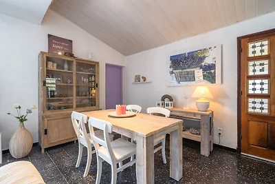 Moderne Villa mit privatem Pool