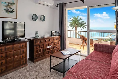 Appartamento a Nerja Spiaggia con Piscina