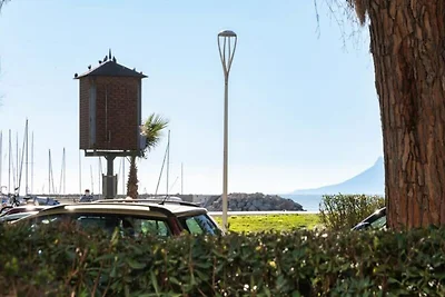 Apartment in Palm Beach mit privatem Garten